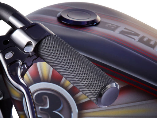 Knurled Fusion Handgrips - Black. Fits H-D with Throttle Cable.