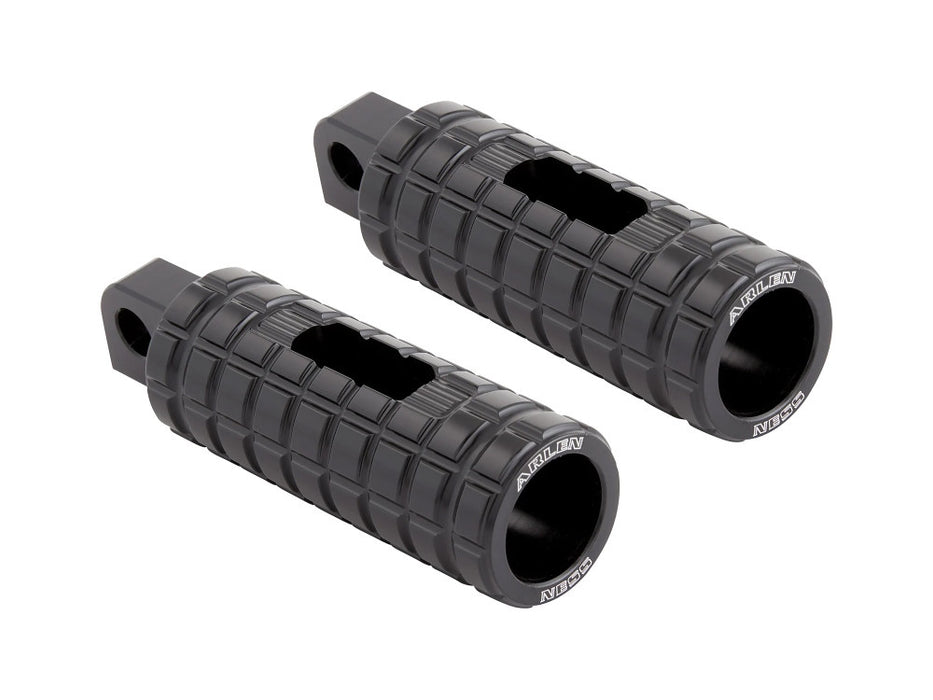 SpeedLiner Footpegs - Black. Fits Softail 2018up Rear Passenger