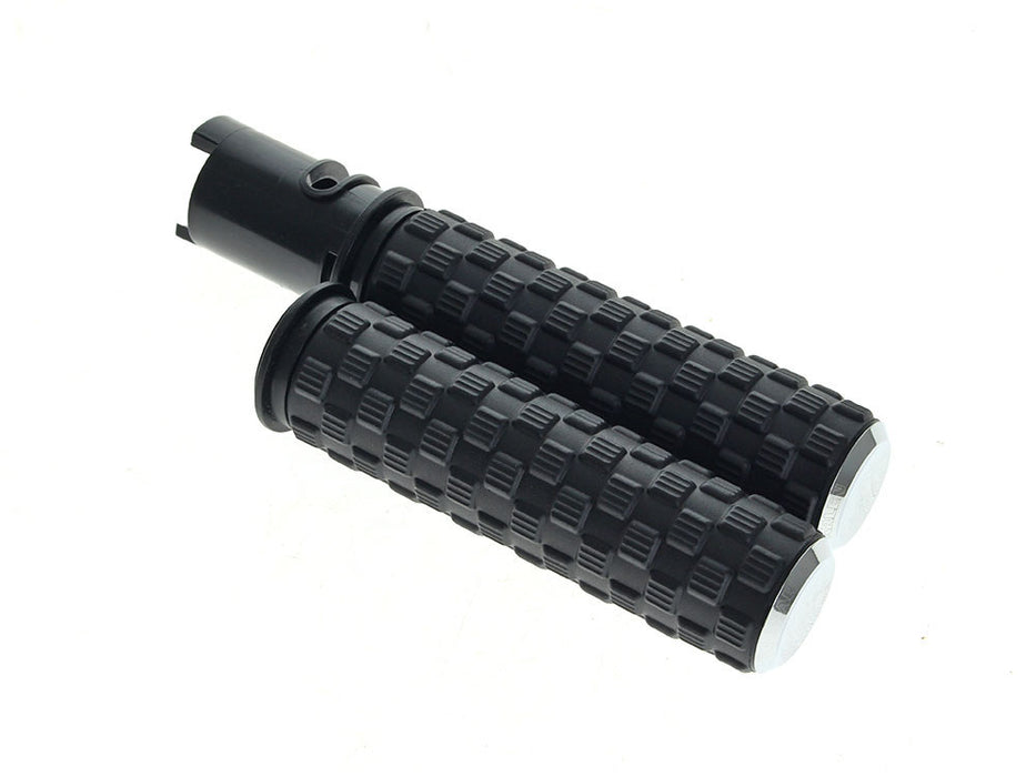 Air Trax Handgrips - Chrome. Fits CVO Touring 2023up, Street Glide & Road Glide 2024up, Touring 2025up & Softail 2025up