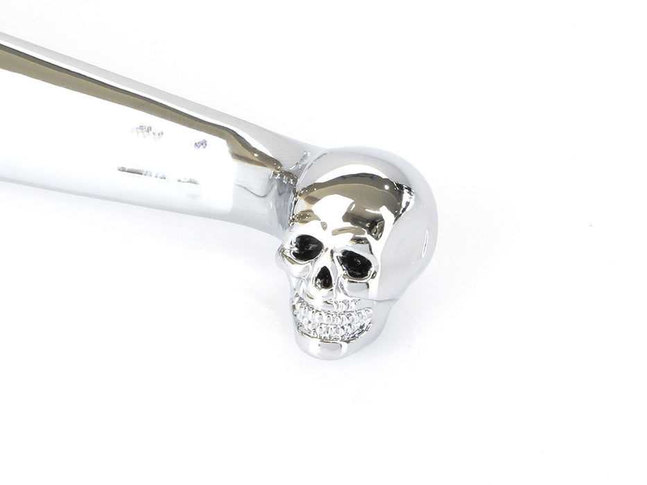 Hand Levers with Custom Skull Head Ends - Chrome. Fits Big Twin 1996-2006 & Sportster 1996-2003.