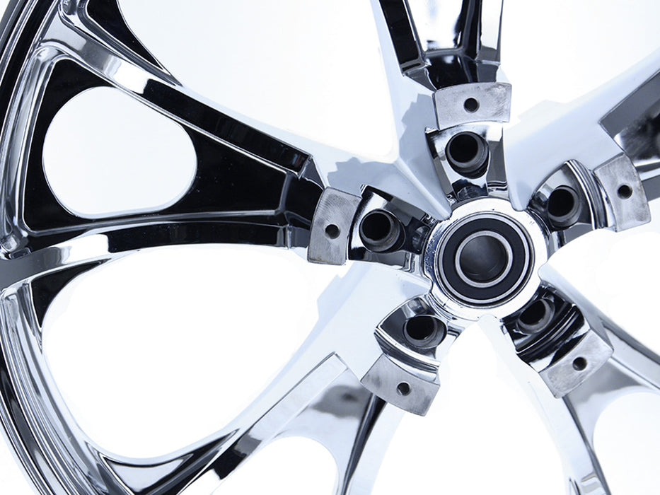 21in. x 3.50in. wide Largo 3D Wheel with Front Hub - Chrome. Fits Touring 2008up with ABS