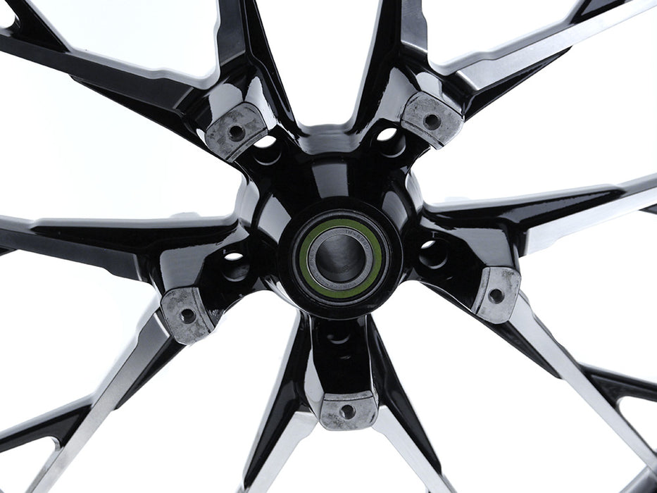 21in. x 3.50in. wide Marlin 3D Wheel with Front Hub - Black Cut. Fits Touring 2008up with ABS