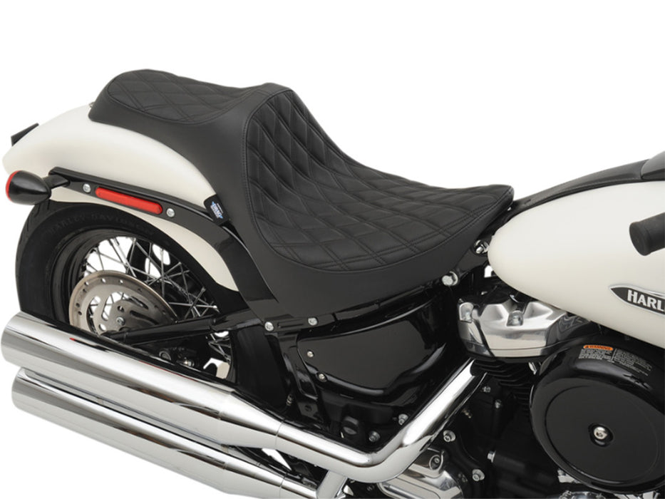 Predator 3 Dual Seat with Black Double Diamond Lattice Stitch. Fits Softail Deluxe 2018-2020, Slim 2018-2021, Standard 2020-2024 & Street Bob & Heritage Classic 2018up