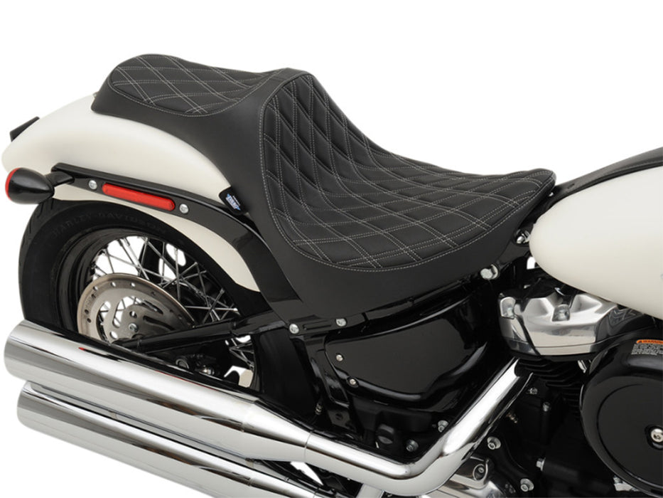 Predator 3 Dual Seat with Silver Double Diamond Lattice Stitch. Fits Softail Deluxe 2018-2020, Slim 2018-2021, Standard 2020-2024 & Street Bob & Heritage Classic 2018up