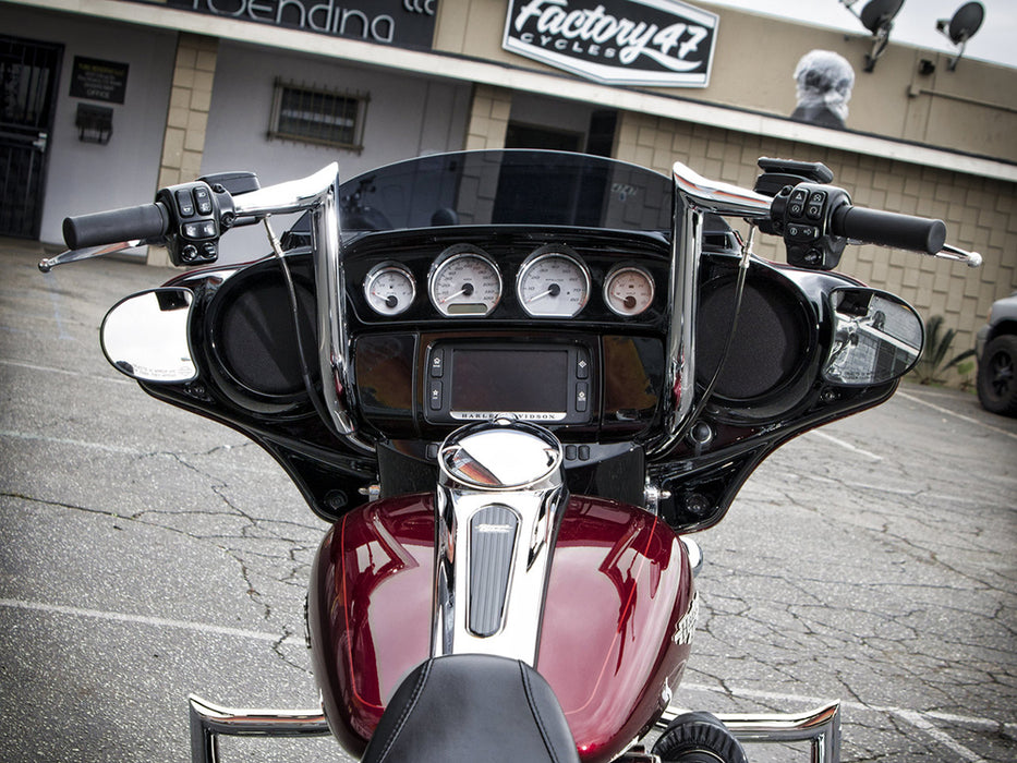 14in. x 1-1/2in. Assault Handlebar - Chrome. Fits Ultra Models 1996-2024 and Street Glide 1996-2023