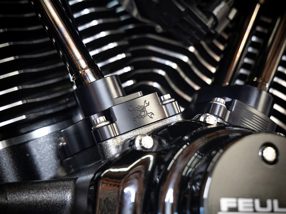 Lifter Block Cover Set - Black. Fits Milwaukee Eight 2017up
