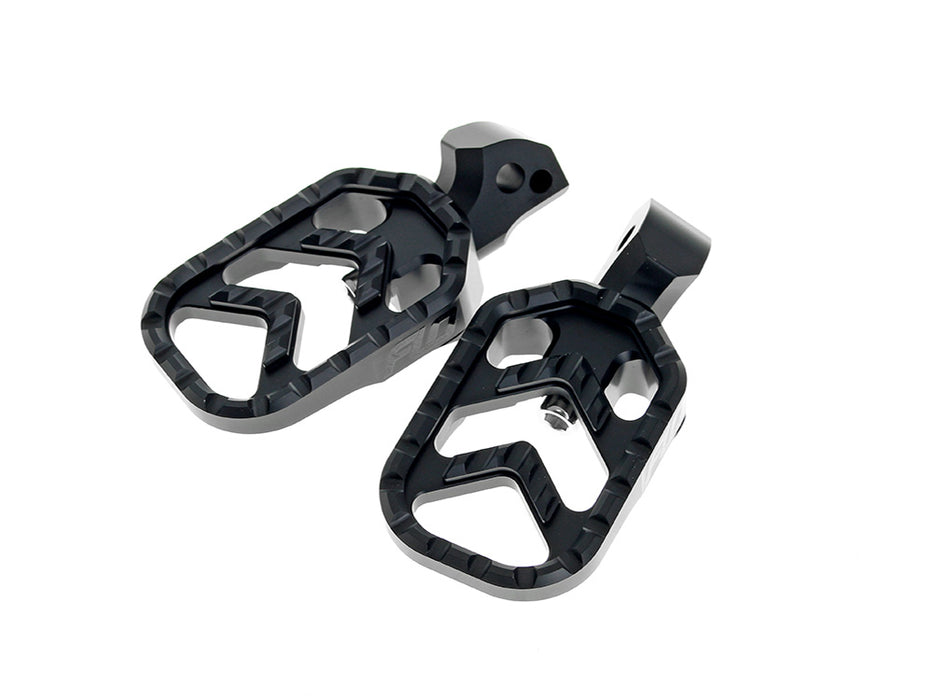 Savage Series Footpegs - Black. Fits Softail 2018up Rear Passenger