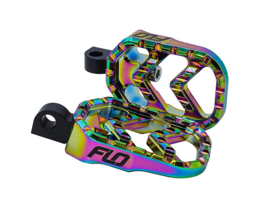 Savage Series Footpegs with HD Male Mount - Jet Fuel