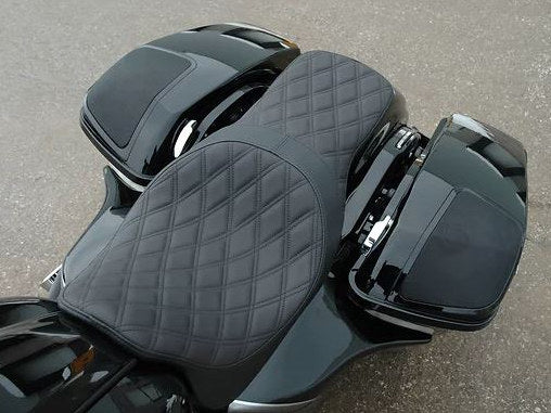 Wild Boar, 600 Watt Amp x 4 Speaker Kit & Saddlebag Lids. Fits Road Glide 2015-2023