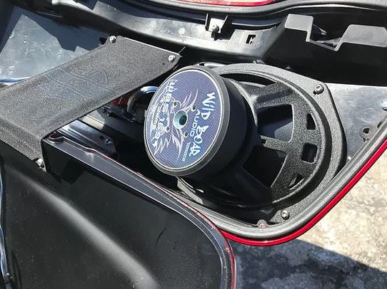 Wild Boar, 600 Watt Amp x 4 Speaker Kit & Saddlebag Lids. Fits Street Glide 2014-2023