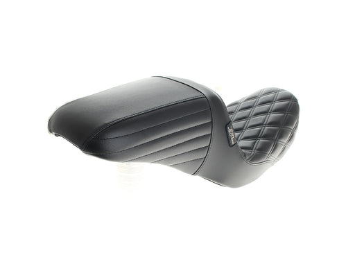 Kickflip Dual Seat with Black Double Diamond Stitch. Fits Dyna 1996-2003