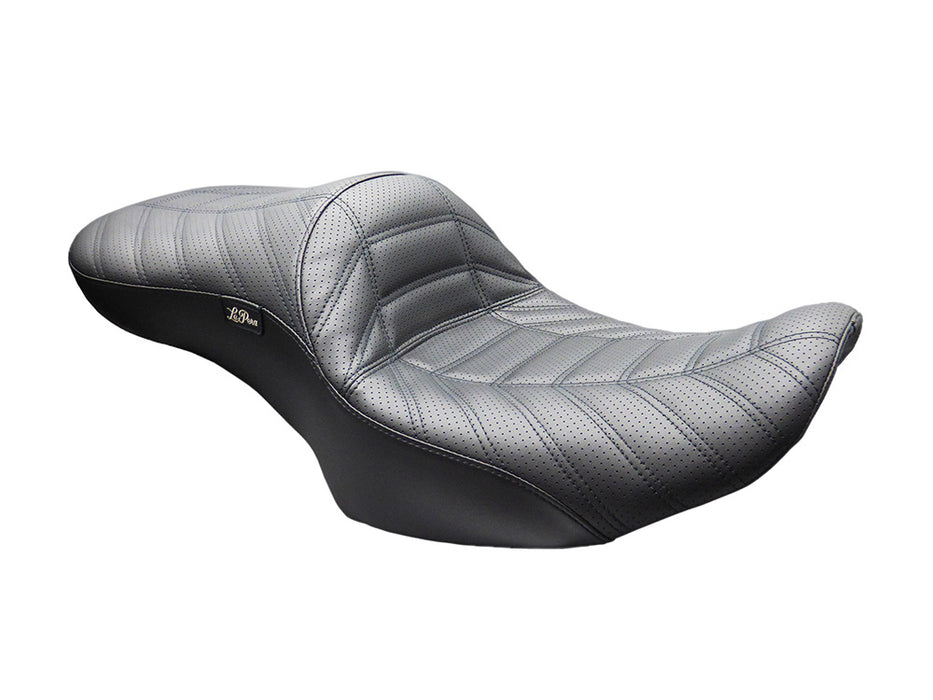 Maverick Indy Dual Seat - Double Track Pleat. Fits CVO Touring 2023up, Street Glide & Road Glide 2024up, Touring 2025up