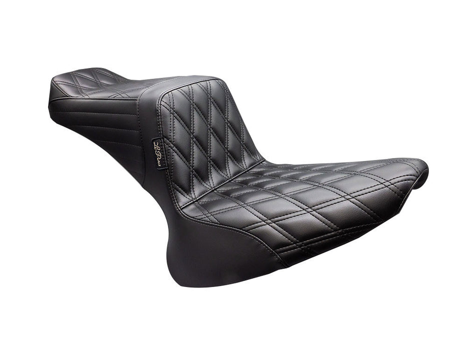 TailWhip Dual Seat - Double Diamond. Fits Softail 2000-2017 with 130 or 150 OEM Rear Tyre.