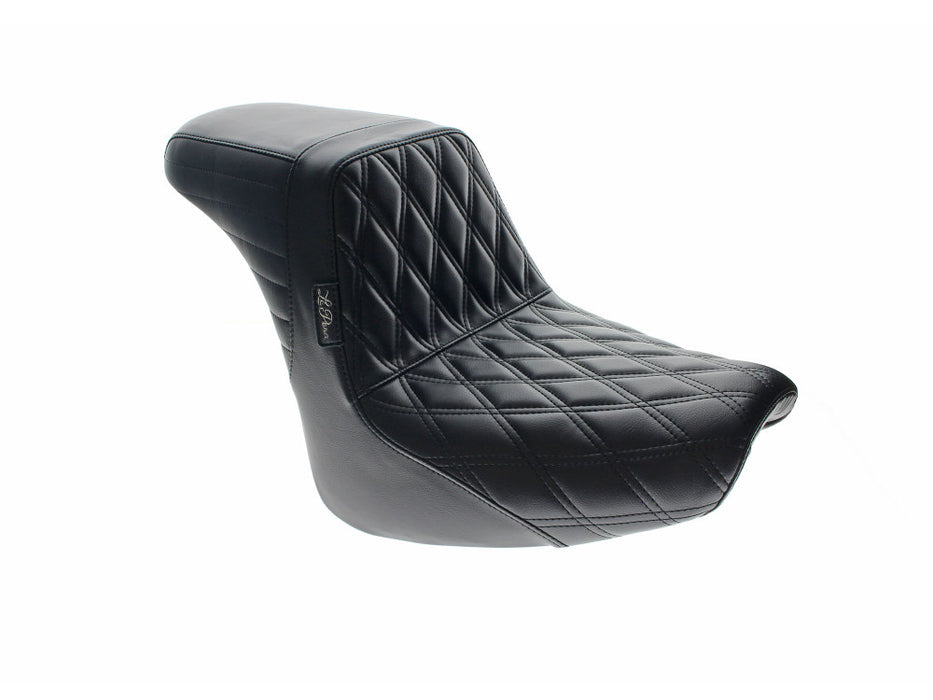 KickFlip Dual Seat with Black Diamond Stitch. Fits Fat Bob 2018-2024