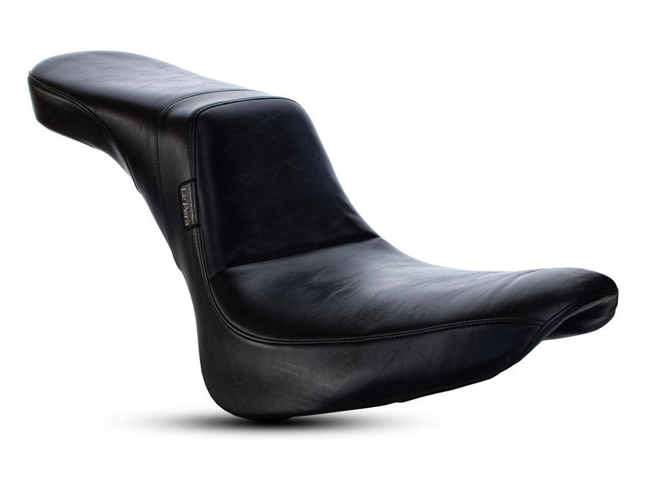 Daytona Dual Seat - Smooth. Fits Softail Deluxe 2018-2020 & Heritage Classic 2018up