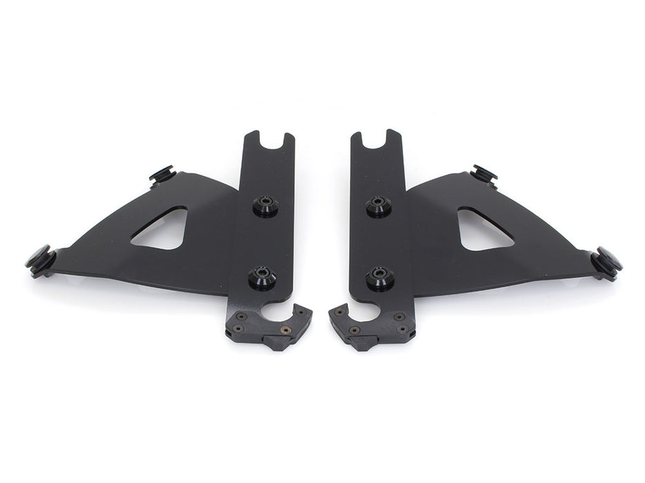 Black Road WarriorRoad Warrior Trigger-Lock Mounting Hardware. Fits FL Softail 1986-2017 With Out Spotlight Bar.