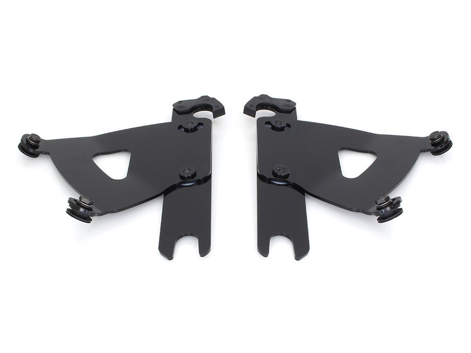 Black Road WarriorRoad Warrior Trigger-Lock Mounting Hardware. Fits FL Softail 1986-2017 With Out Spotlight Bar.