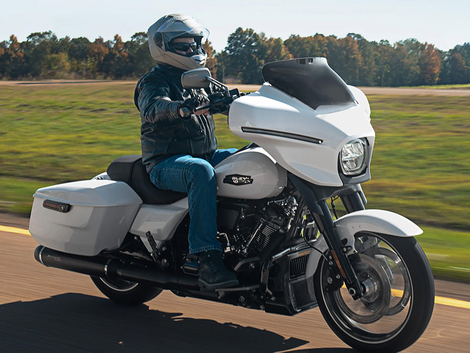 2in. Spoiler Windshield - Dark Smoke. Fits CVO Street Glide 2023up & Street Glide 2024up