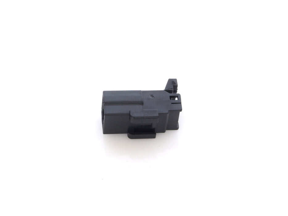 AMP Multilcok 3-Wire Cap Housing, OEM # 73104-96BK