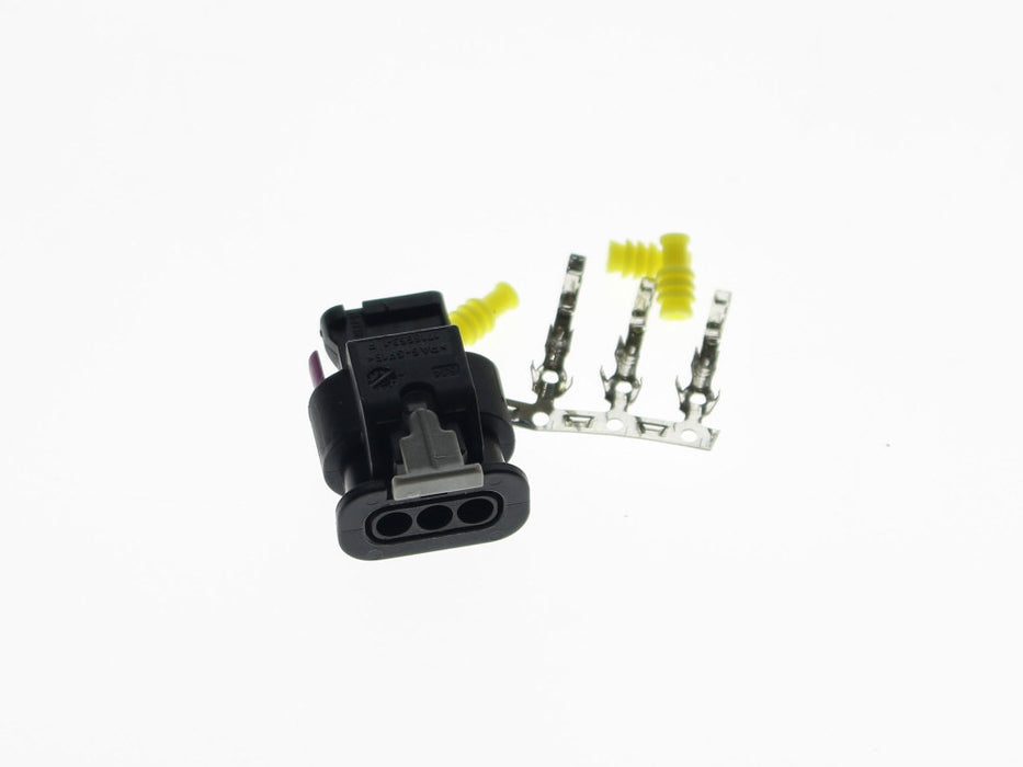 Rear Fender Harness Female Connector Kit for License Plate Light. Fits Softail 2018up.