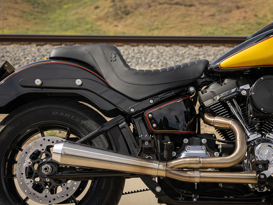 SADDLEMEN Thrashin X Saddlemen Step-Up Tuck & Roll Dual Seat. Fits Sport Glide & Low Rider 2018up, Low Rider S 2020up & Low Rider ST 2022up