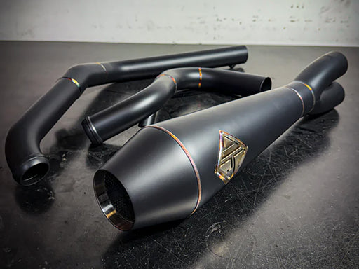 2-into-1 4.5in. Big Bore Exhaust - Black Onyx. Fits Softail 2018up Non-240 Rear Tyre Models.
