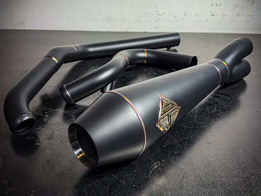 2-into-1 4.5in. Big Bore Exhaust - Black Onyx. Fits Dyna 2006-2017