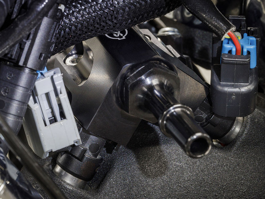 Billet Fuel Rail Kit. Fits Most Touring 2017-2024