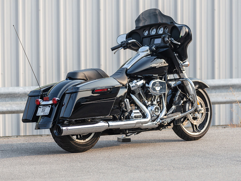 Swindler 2-into-1 4.5in. Muffler Kit - Chrome with Black End Cap. Fits Touring 2017up