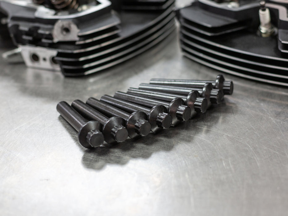 Head Bolt Kit. Fits Milwaukee-Eight 2017up.
