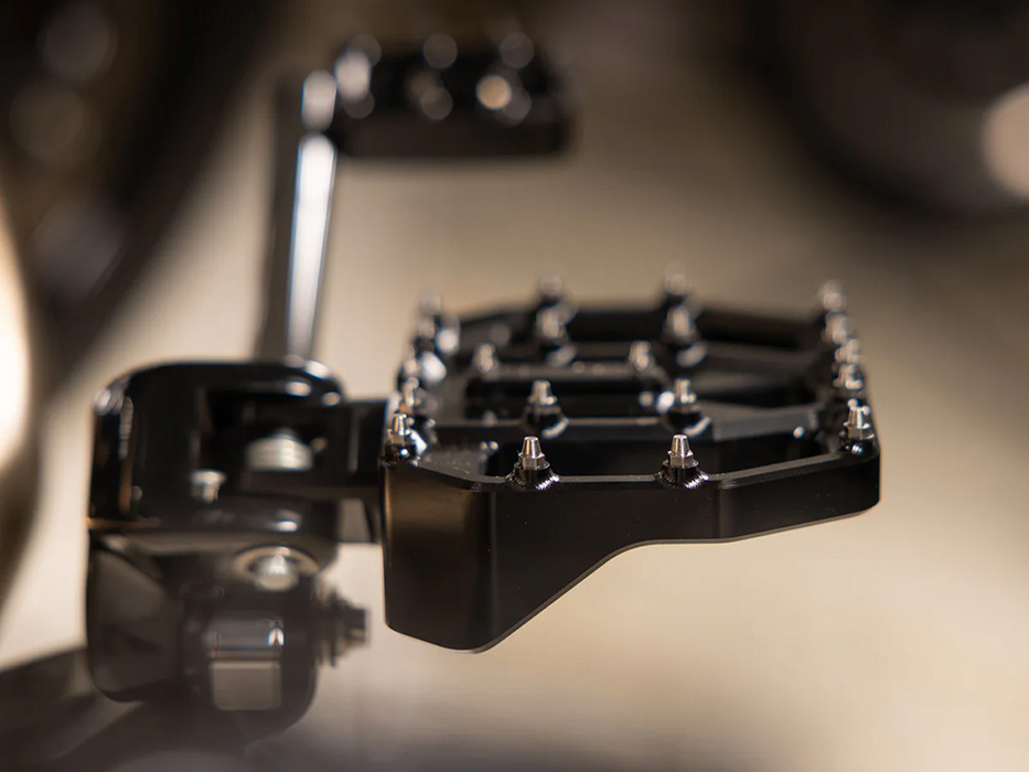 Thrashin Supply - Aggressor Mini Floorboards – Black. Fits Softail 2018up Front Rider